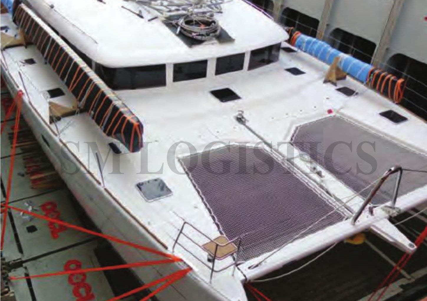 2-body yacht shipping